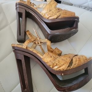 Stiletto stunning exotic strappy heels size 7.5 women's synthetic leather